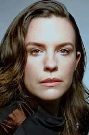 Photo of Liza J. Bennett as Holly Perle