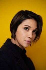 Photo of Raquel Paim as Elena