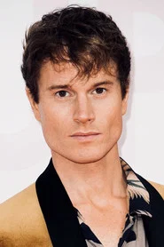 Photo of Laurie Paul Calvert as Phillip