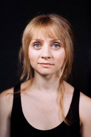 Photo of Alina Petricã as Isabella