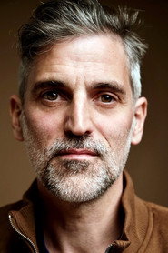 Photo of Grégoire Le Du as Gynécologue
