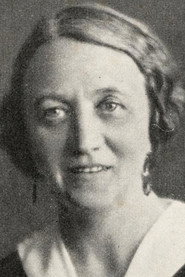 Photo of Marie Dinesen as Mrs. Walken