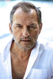 Photo of Mark Kuhn as Roger