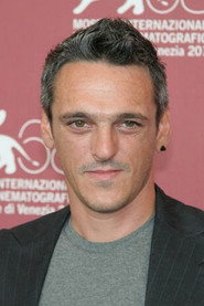Photo of Gabriele Spinelli as Luca Bertacci