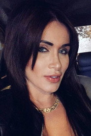 Photo of Stefanía Cedeño as Agente Sofia Smitt
