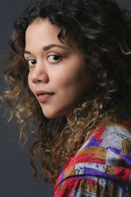 Photo of Carolina Viana as Helena