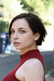Photo of Sadie Eve as Avery