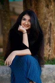 Photo of Malavika Nair as Viswambaran's Daughter