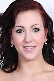 Photo of Nora Luxia