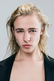 Photo of Louie Swain