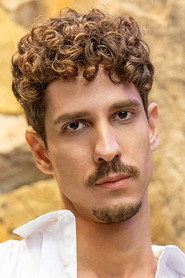 Photo of Gabriel Coimbra as Henrique