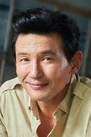 Photo of Hwang Jung-min as Yoon Deok-soo