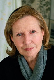 Photo of Laurence Mercier as La Reine