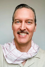 Photo of Juan Carlos Ortega as General James Rooke