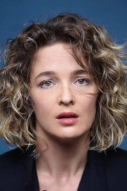 Photo of Esela Pysqyli as Vilma