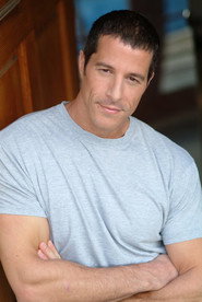 Photo of Steve Mateo as Professor Kaufinger