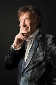 Photo of Laurens van Rooyen as Toonzaaladviseur