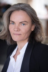 Photo of Véronique Royer as La professeure