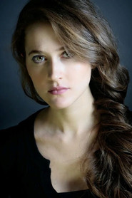 Photo of Oya Unustası as Sibel