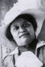 Photo of Sara Martin