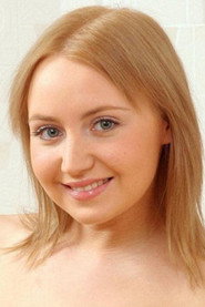 Photo of Jenifer as (as Prada)