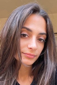 Photo of Erika Mallah as Sarah