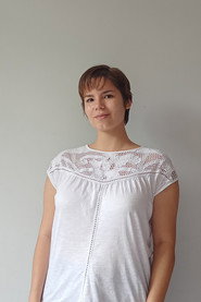Photo of Claudia Marquez as Alice
