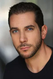 Photo of Barnabás Réti as Mark