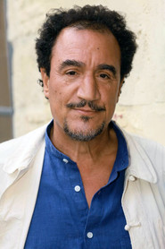 Photo of Mohamed Fellag as Gérard