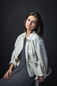 Photo of Adrienn Kern as Noémi