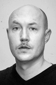 Photo of Marko Iversen Kanic as Mann med balltre