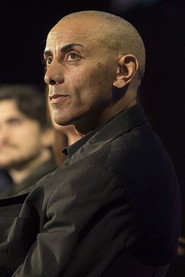 Photo of Andrew Goth as Ray