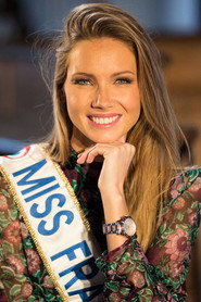 Photo of Amandine Petit as Miss France 2021