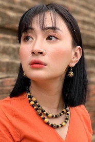 Photo of Wutt Hmone Shwe Yi as Nan Hark Khay