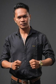 Photo of Imanuel Yehezkiel as John Effendi