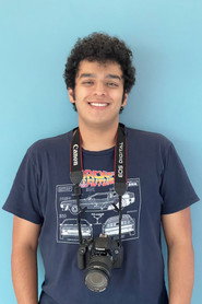 Photo of Erfan Azizi as Airport officer (voice)