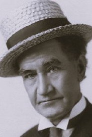 Photo of Harry Booker as Mayor Tom O'Doherty