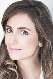 Photo of Isabela Bittar as Cláudia