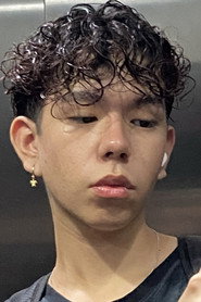 Photo of Kenzo Yoshikawa as O Apresentador