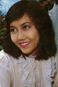 Photo of Oradee Ingkananon as Charoen Khwan