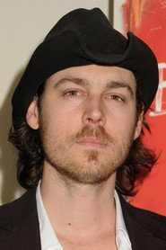 Photo of Aaron Nee as Dale Coop