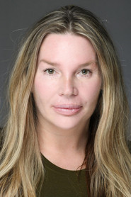 Photo of Tam Taylor as Nora's Mom (Older)