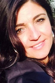 Photo of Birgül Ergin as Yasemin