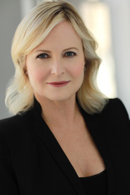 Photo of Dawn Evans as Lt. Kate O'Hara