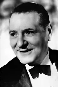 Photo of Guillaume de Sax as Patrice Farfadou