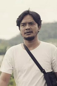 Photo of Eko Pethel as Rosman