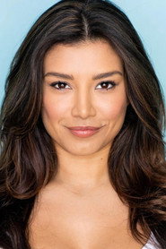 Photo of Ivana Rojas as Sarah Reeve