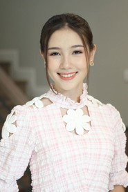 Photo of Neeya Makela as Jinta