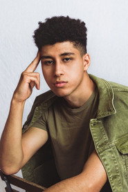 Photo of Khalid Guessaid as Víctor