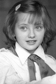 Photo of Yekaterina Lychyova as Faline (child)